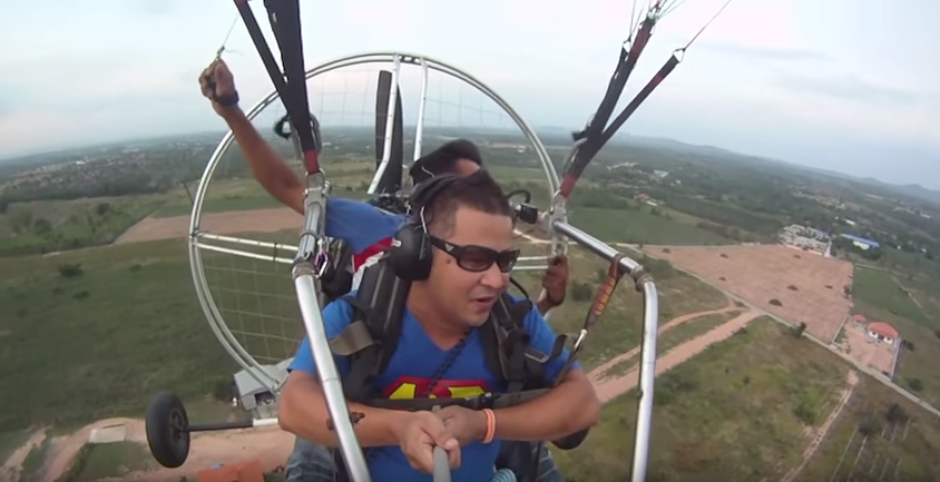 ครูผู้ฝึกสอนกีฬาร่มร่อนพาราไกลดิ้ง thaiparagliding